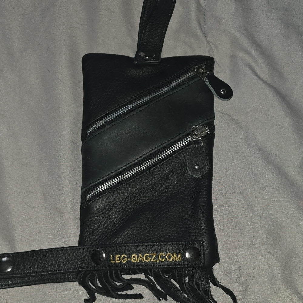 Stylish Black Leather Motorcycle Leg Bag